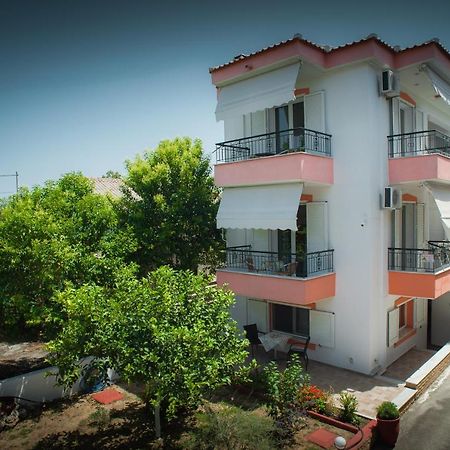 Marmaron Rooms Agiokampos  Exterior foto